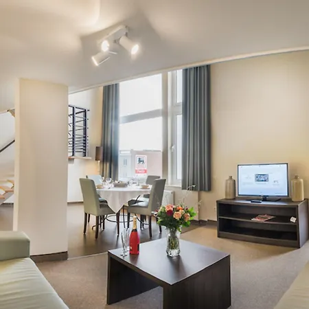 Aparthotel Arass & Business Flats 3*